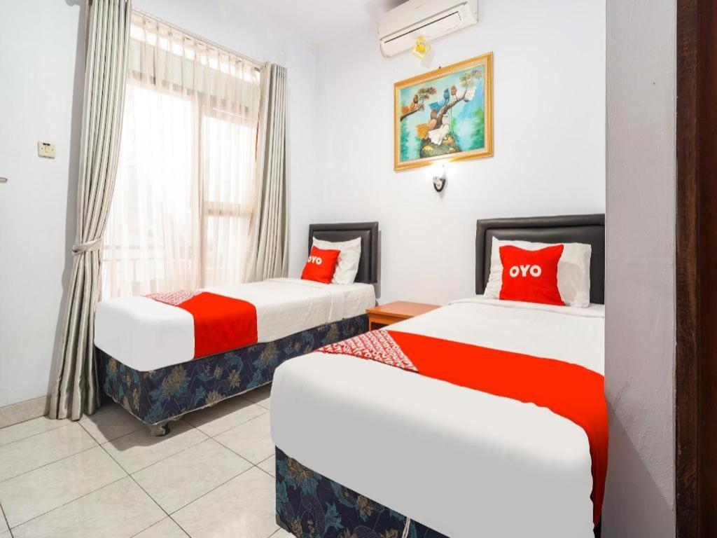 Oyo 91561 Gandhi Hotel Bandung Exteriér fotografie